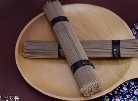 荞麦面的功效与作用