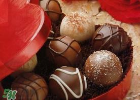 巧克力和牛奶能一起吃吗？吃完巧克力能喝牛奶吗？