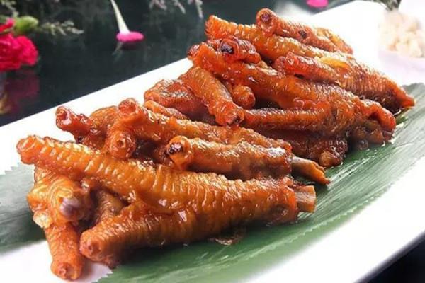 鸡爪为什么用碱发 鸡爪用碱发的原因