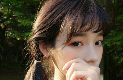 和女生聊天不知道怎么聊下去怎么办