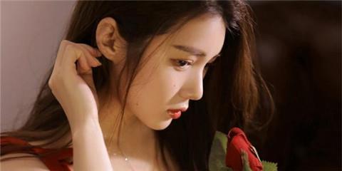 如何安慰一个心情不好的女孩子1