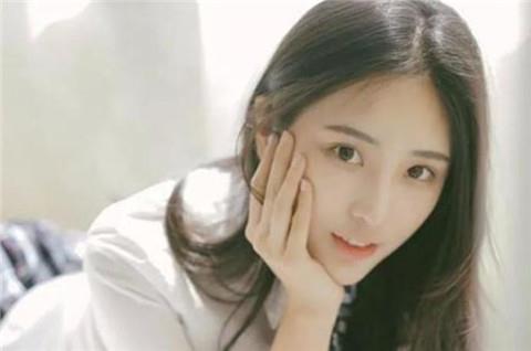 和女生聊天的万能话题有哪些2