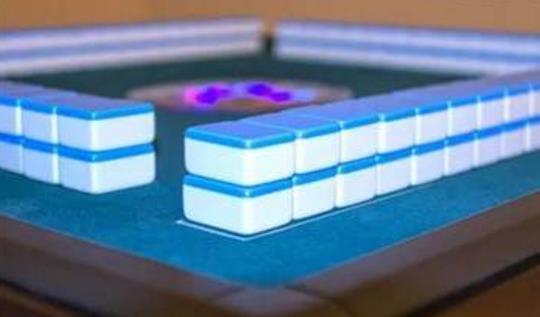 丈夫赌博输了300万,妻子含泪卖房还债,最后却被逼净身出户