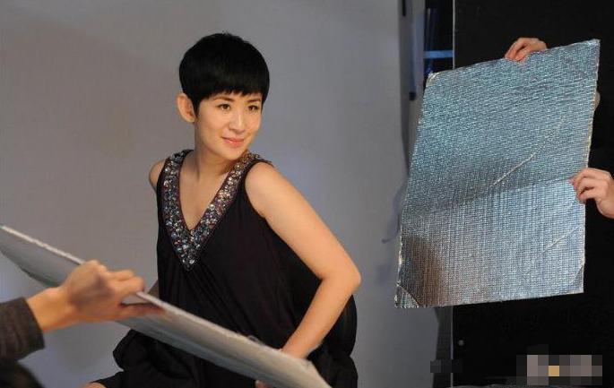 吴君如为什么不领结婚证 与陈可辛爱情长跑20多年仍未婚