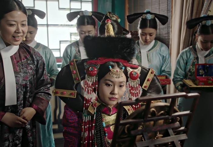 乾隆最疼爱的儿子,明明是令妃的孩子,最后却交给了她抚养