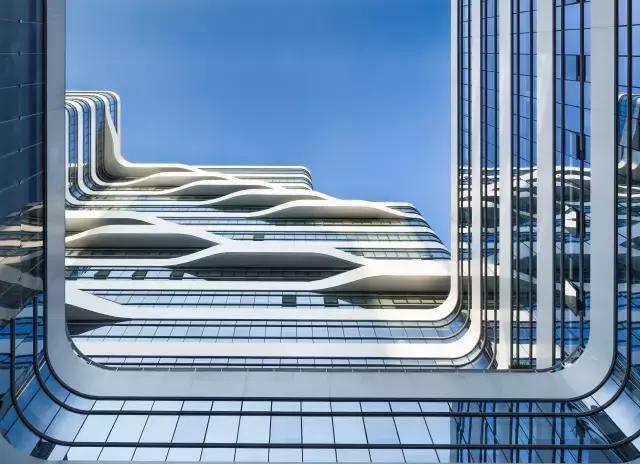 传说中别人家办公室——成都腾讯大厦!