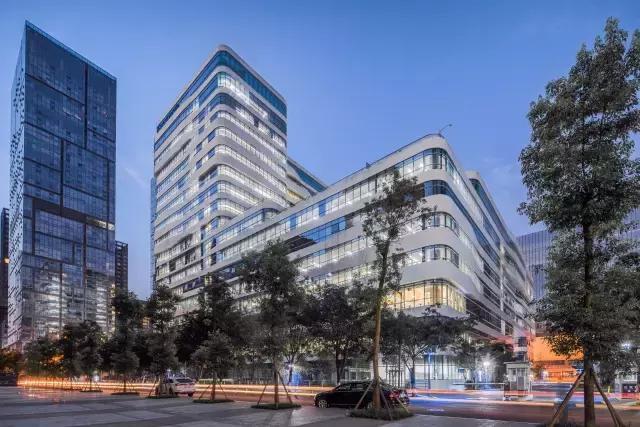 传说中别人家办公室——成都腾讯大厦!