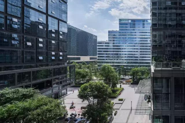 传说中别人家办公室——成都腾讯大厦!