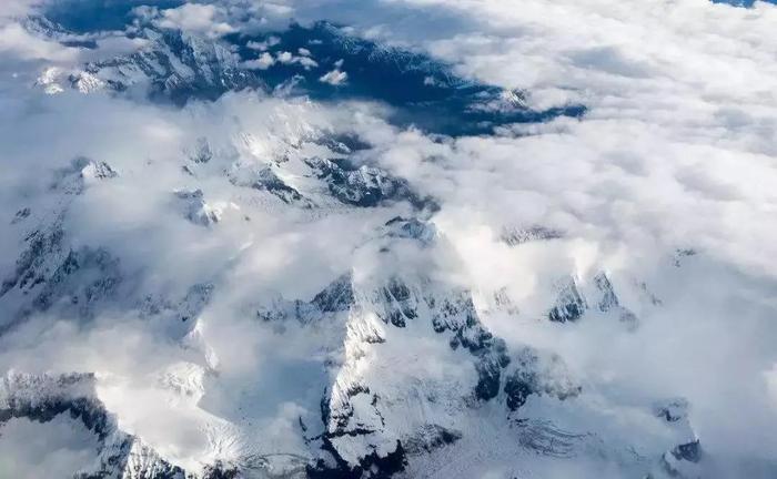 中国唯一一个离天堂最近的地方,她的美再也藏不住了