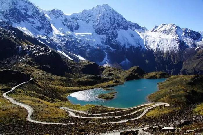 中国唯一一个离天堂最近的地方,她的美再也藏不住了