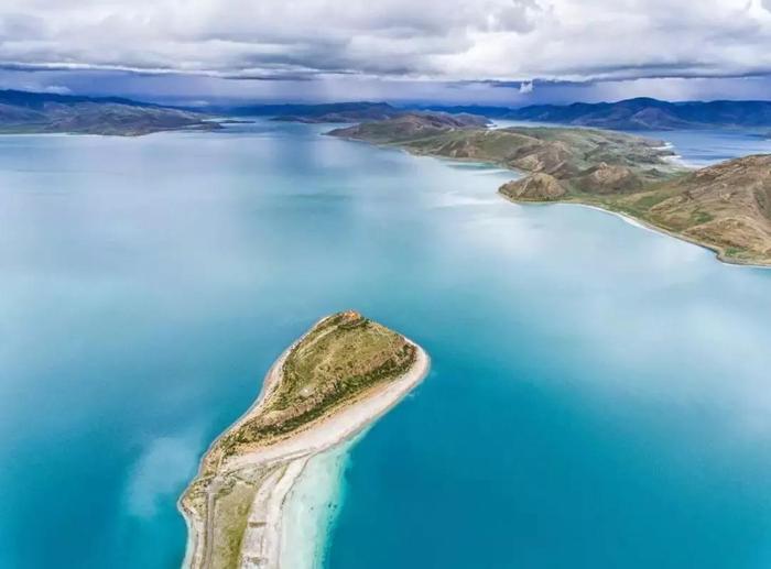 中国唯一一个离天堂最近的地方,她的美再也藏不住了