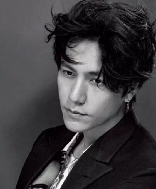 中国十大帅哥男明星排行榜, 有你喜欢的吗?