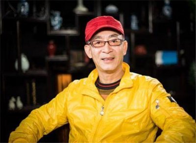 ​中国唯一拥有两张身份证的人，红遍大江南北，多数人却只知他艺名