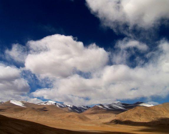 中国唯一的“白种人”民族,姑娘个个美貌出众,却不能与外族通婚