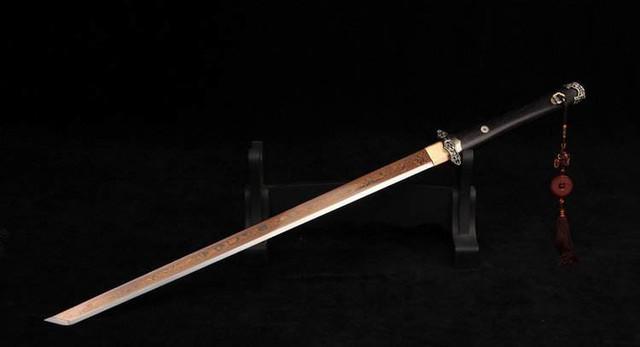 传说中最符合力学原理的反曲刀,一刀致命,真的如此厉害?