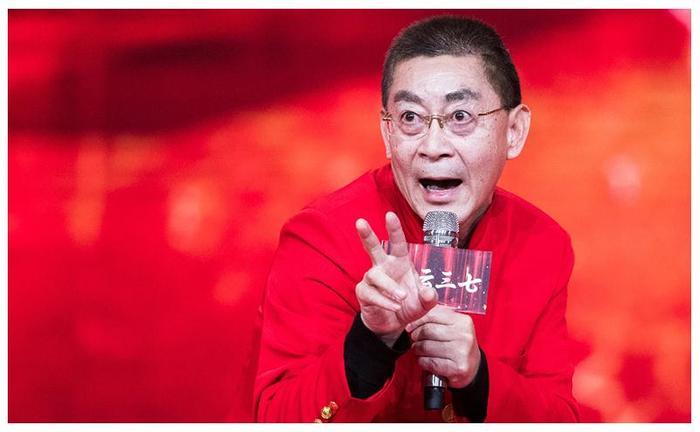 中国唯一一个拥有两张合法身份证的人，原来是大家都熟悉的他