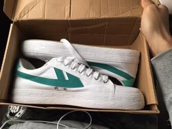 受够了跟风复古? 这双回力wb-7篮球鞋为你诠释什么才是中国式复古