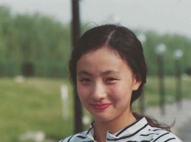 从花游冠军到影后拿个遍,完美人生的小陶虹为何去做微商?