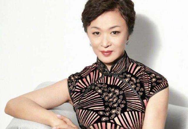 金星原配妻子曝光，颜值堪比范冰冰，金星：我没碰过其他女人