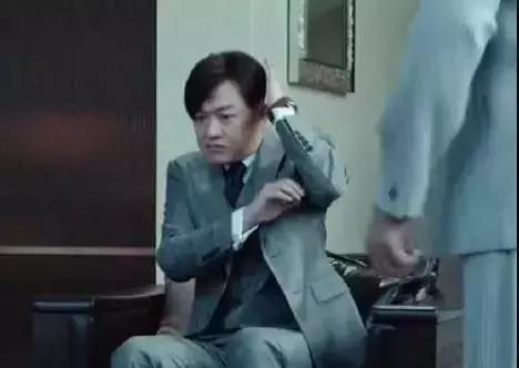 父母在等孩子感恩,孩子在等父母道歉,别因为面子伤了孩子的心