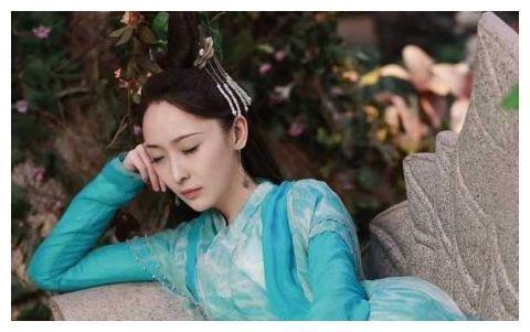 谋女郎一路下凡的14年，原来是这样