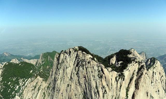 华山又现游客跳崖？人间百味，生命可贵，请坚持