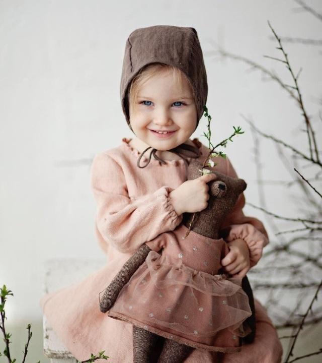 萌宝的可爱小裙子,棉麻面料,漂亮又简单,附5款裁剪图