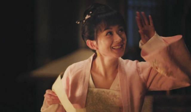 她是艳名远扬的公主 睡了哥哥还想姑父 拥有面首无数