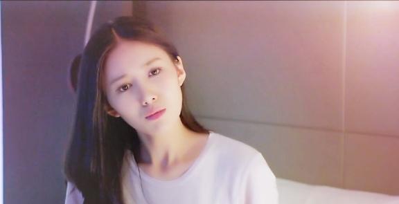 她是余罪女主角，虽然张一山是主要功臣，但别忘了她。