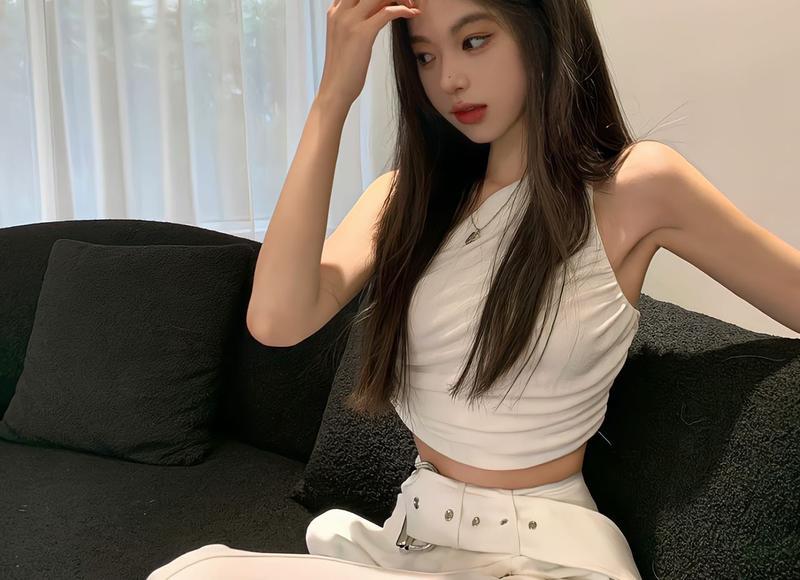 爱发朋友圈炫富的女人 爱发朋友圈炫富的女人