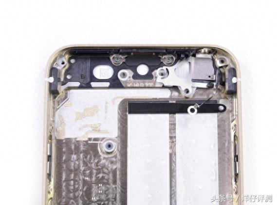 iPhone 5s 拆解图文欣赏