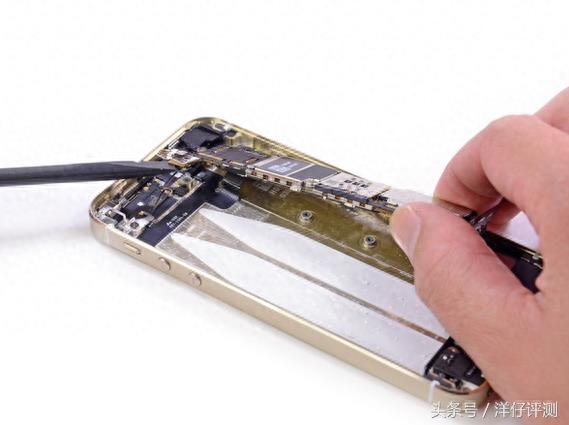 iPhone 5s 拆解图文欣赏