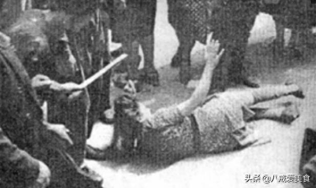 二战德军杀害犹太妇女的图片 手法极其残忍
