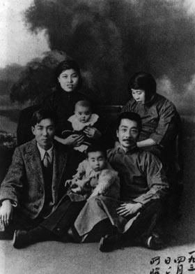 镜头下:罕见的鲁迅老照片,每一幅都有一段珍藏的民国历史