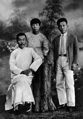 镜头下:罕见的鲁迅老照片,每一幅都有一段珍藏的民国历史