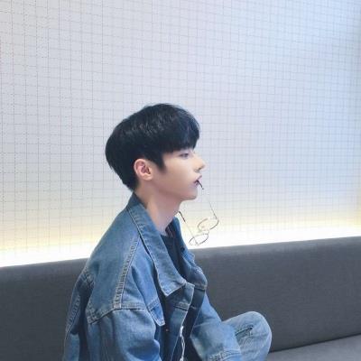 韩国男生头像高清帅气