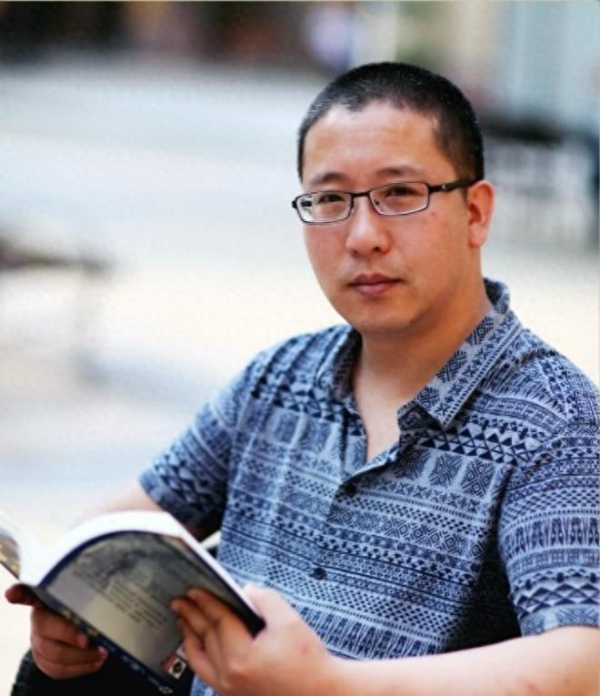 10位网络小说大神，辰东三少最帅，禹岩最文弱，今何在超有气质