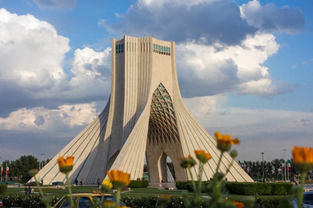 德黑兰（Teheran）（伊朗）