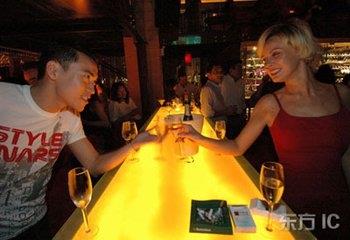 去北京绝不能错过的不夜城——三里屯酒吧街