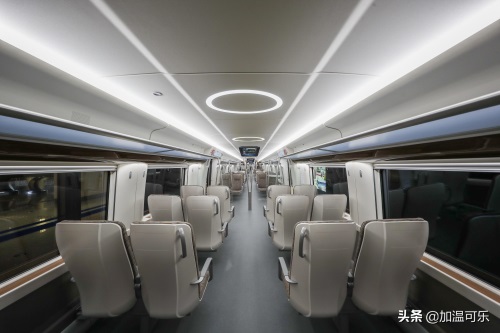 北京大兴国际机场地铁线开通运营 直达只需19分钟