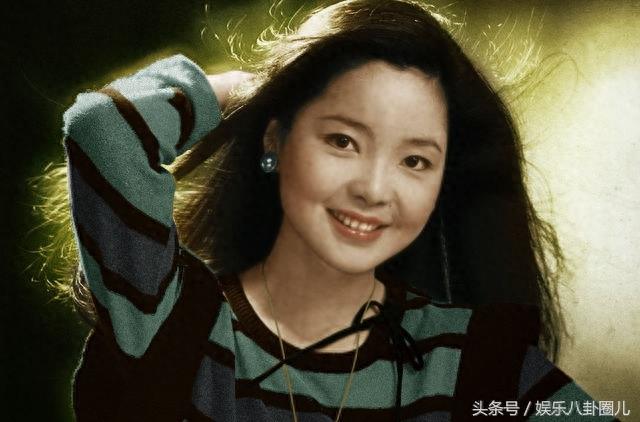 简直就是糟蹋!邓丽君模仿者造型辣眼睛,风尘味太浓了