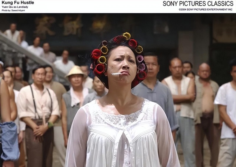 元华元秋什么关系（息影18年的元秋被周星驰请出山）