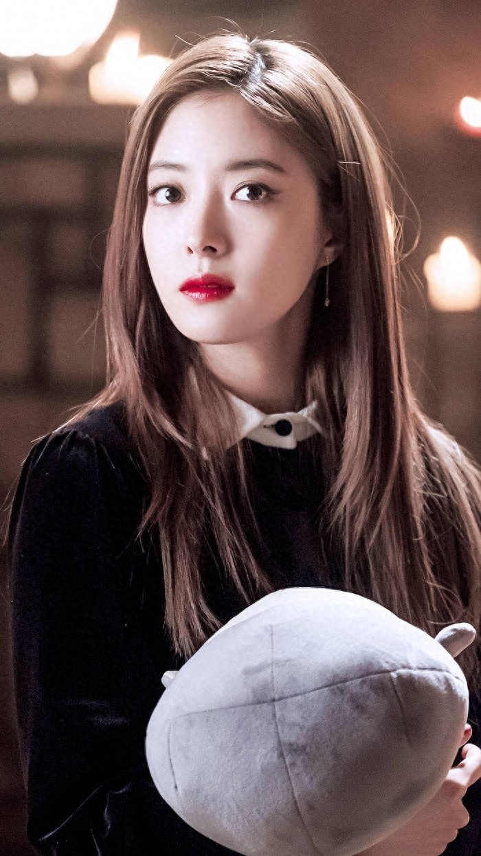 韩国女星李世英