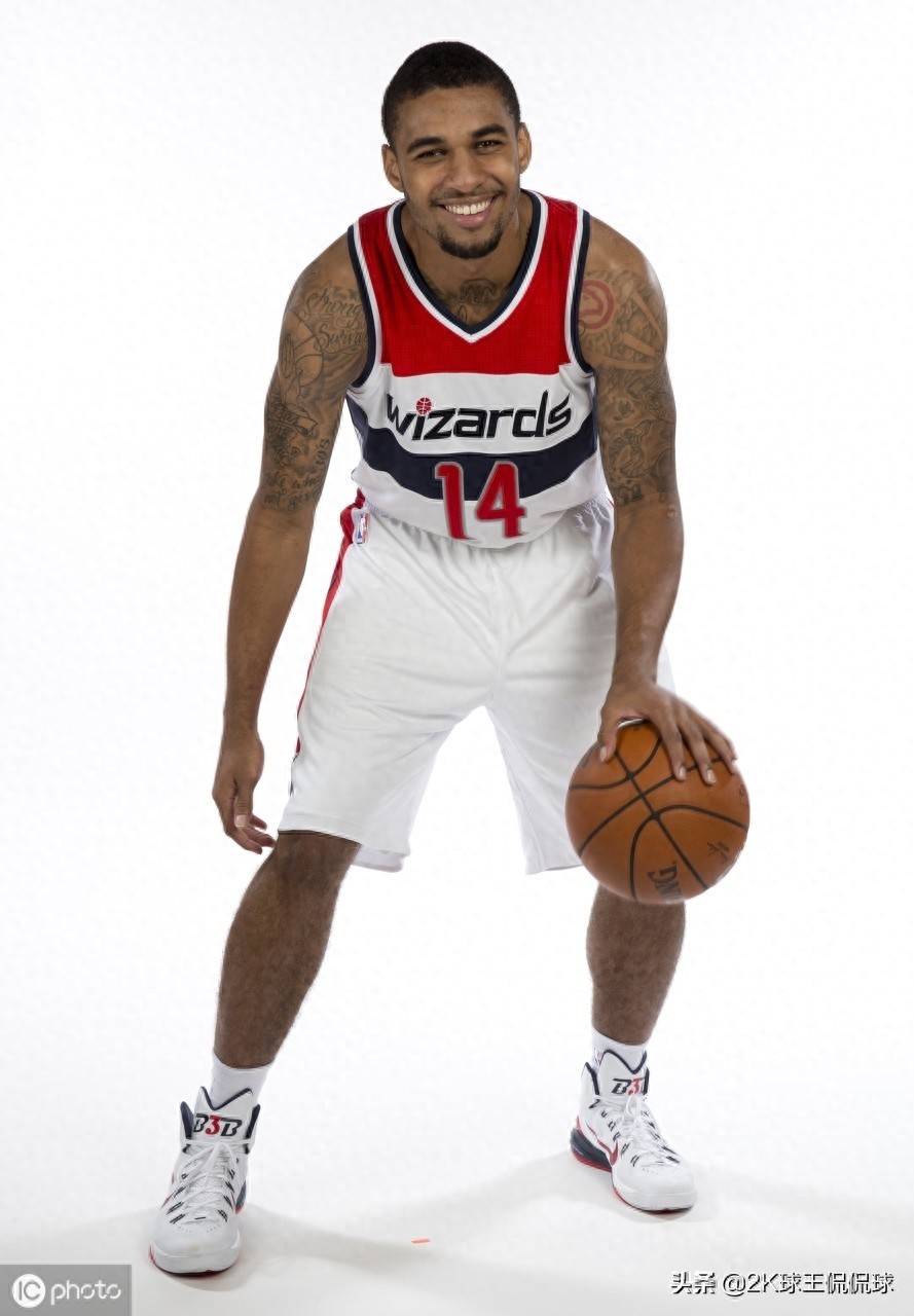 他老爸曾抢走乔丹到手的全明星MVP奖杯!小格伦莱斯有多强?