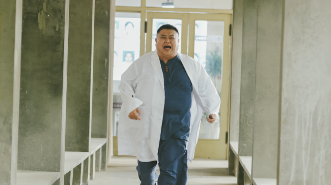 《脑洞大开》拿捏精神状态 全员有病顶“疯”相见