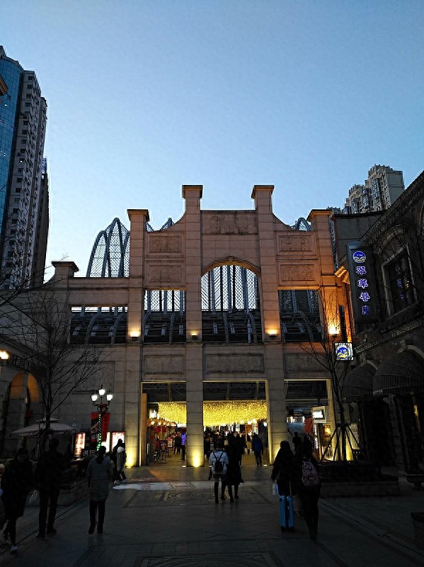 楚河汉街,大武汉的繁华和美(附旅行攻略)