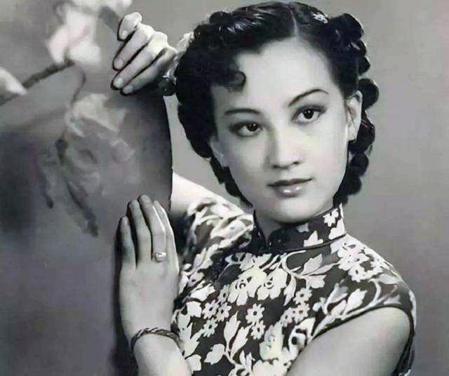 民国公认的四大美女排名(风华绝代的十大美女)(2)