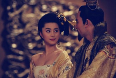 ​唐玄宗如何无奈逼死杨贵妃的？