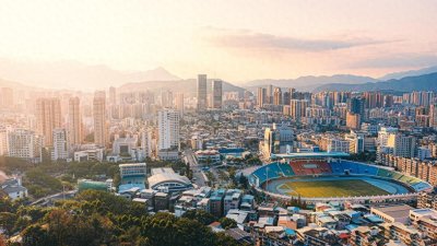 ​龙岩市历史悠久，文化底蕴深厚，是客家文化的重要发源地之一。