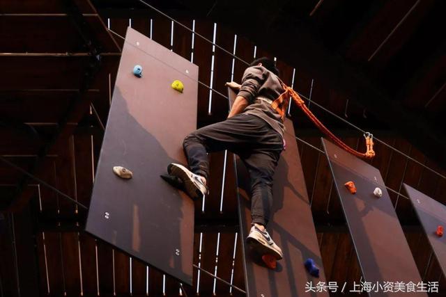 游乐场高空蹦极第一视角（16米巨型秋千40米透明滑梯）(53)